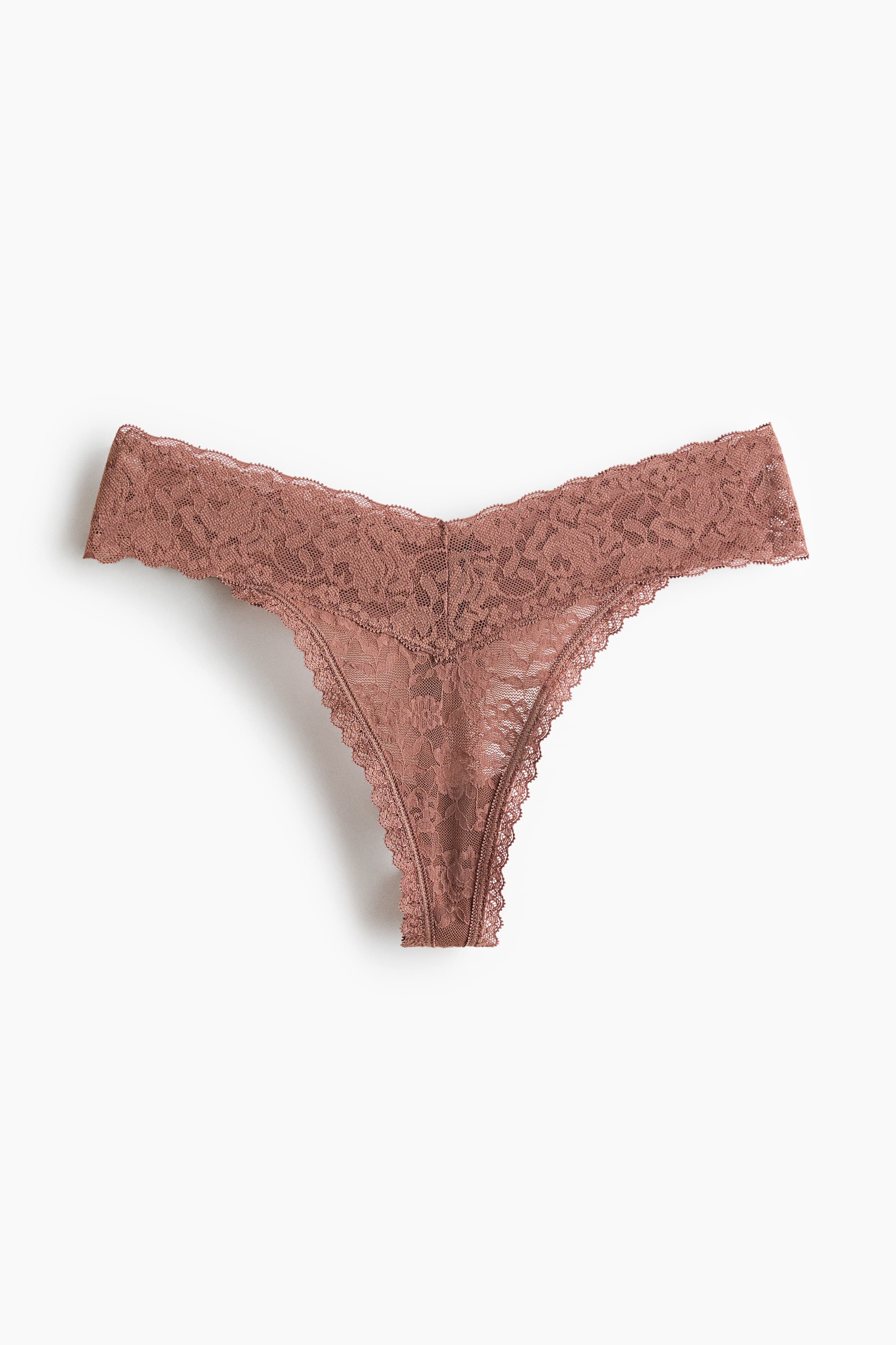 Хлопковые трусы с кружевной отделкой: детали изделия