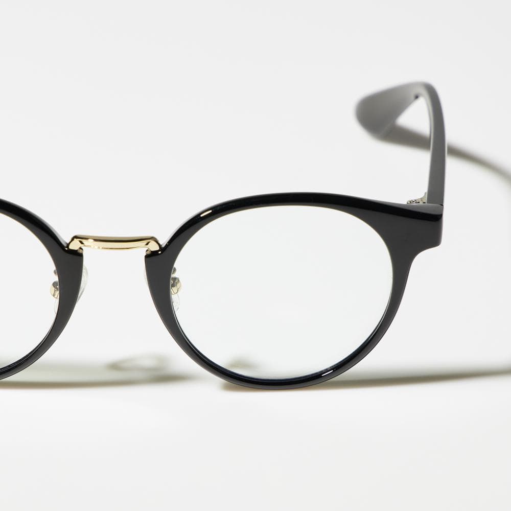 Солнцезащитные очки: особенности модели