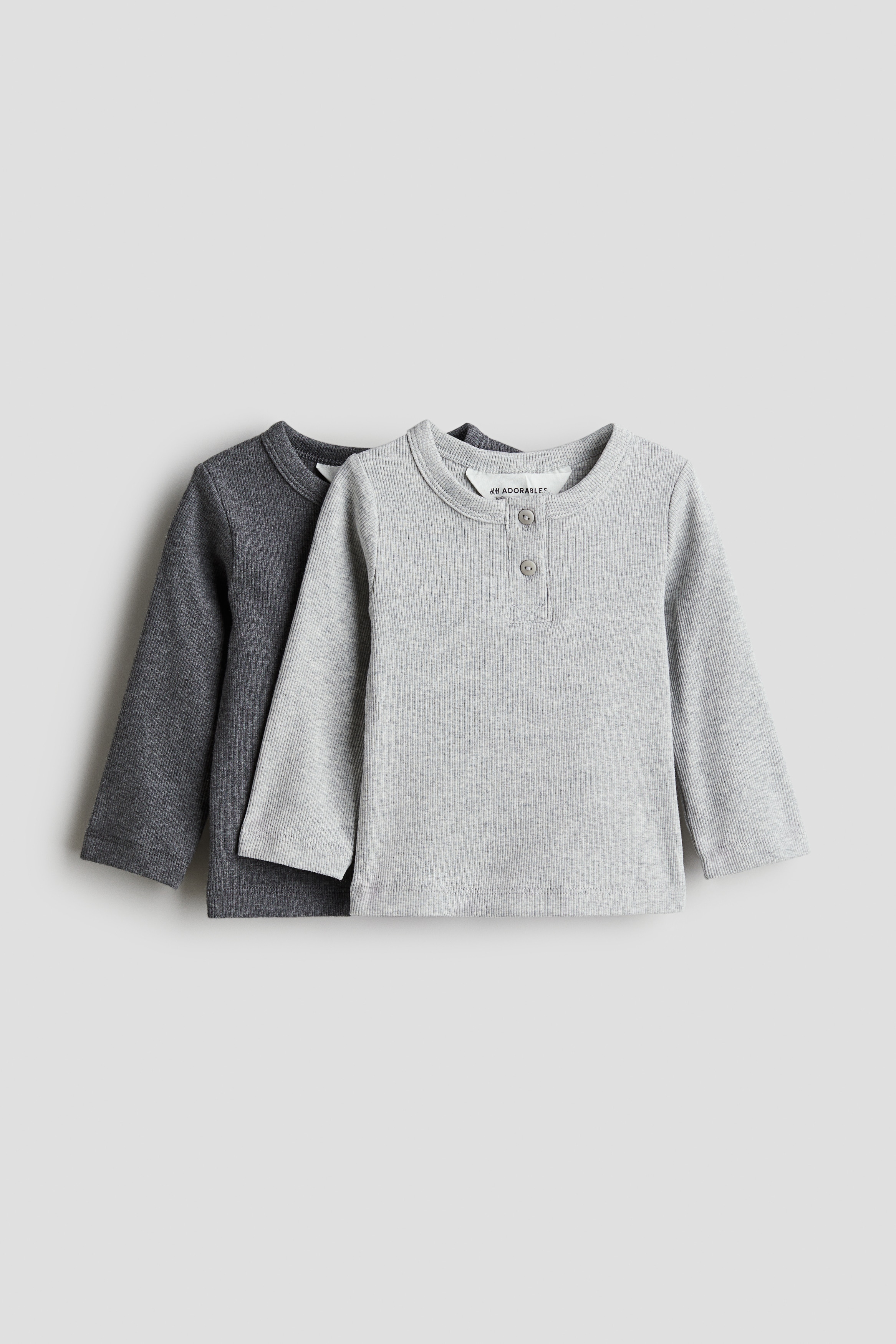Комплект футболок в рубчик